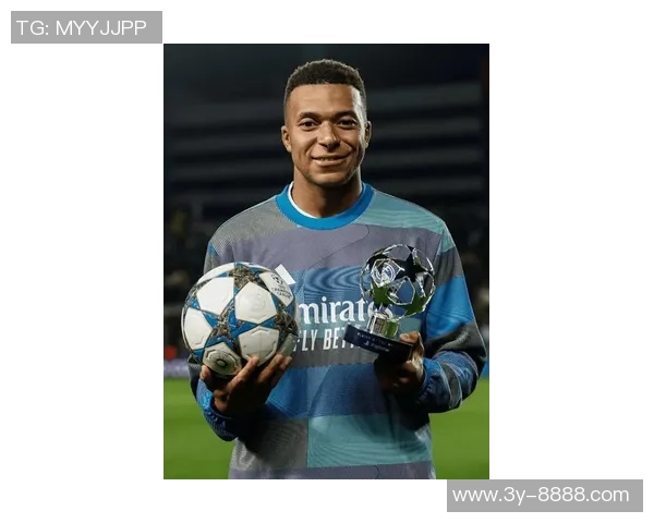 阿拉巴称赞姆巴佩为最佳球员自信能全场出战90分钟 阿拉巴称赞姆巴佩为最佳球员自信能全场出战90分钟