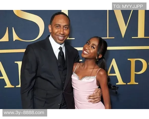 A史密斯：詹姆斯的收入应与其贡献相匹配NBA薪资水平亟待提升