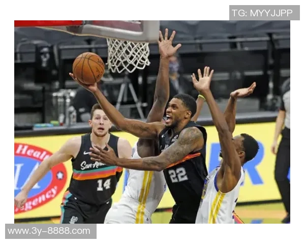 瓦塞尔强势挡拆助攻文班三步后仰跳投决胜最后一攻 瓦塞尔强势挡拆助攻文班三步后仰跳投决胜最后一攻