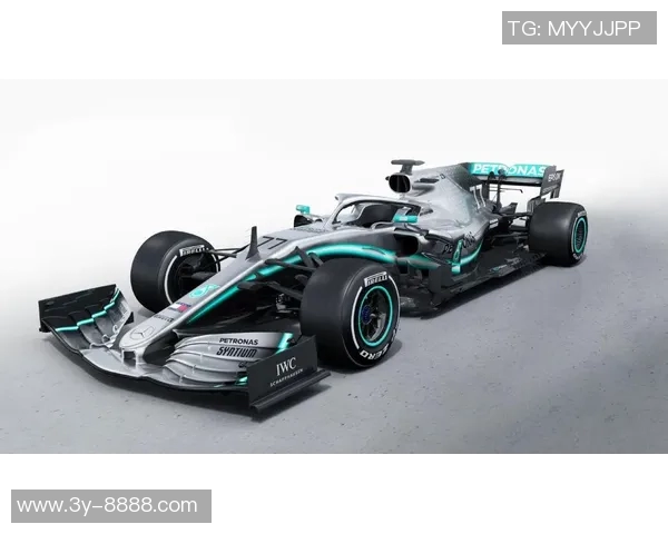 西甲推出2526赛季冬季用球设计灵感源自赛车运动的速度与激情 西甲推出2526赛季冬季用球设计灵感源自赛车运动的速度与激情