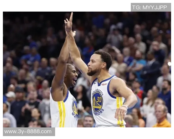 赛斯库里自信发声称自己在三分和中距离投篮方面表现出色并被低估 赛斯库里自信发声称自己在三分和中距离投篮方面表现出色并被低估