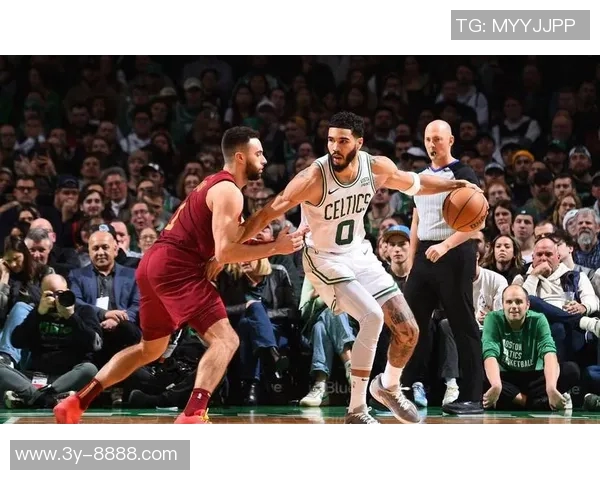 米切尔复出大爆发砍37分助队止连败八记三分展现超强火力 米切尔复出大爆发砍37分助队止连败八记三分展现超强火力